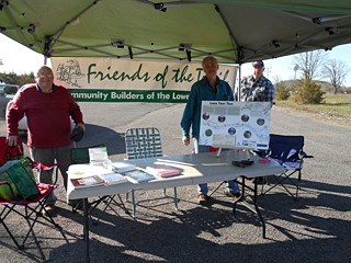 Friends at the trail Friends at the trail